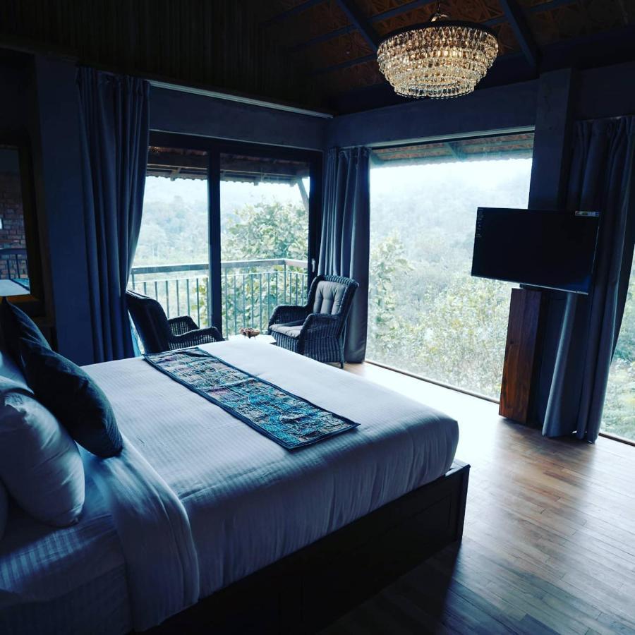 Barsati Ranches Villa Витири Екстериор снимка