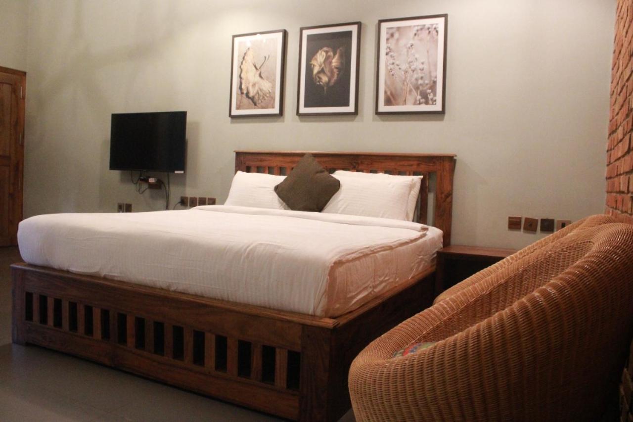 Barsati Ranches Villa Витири Екстериор снимка
